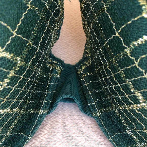 Victoria’s Secret Green With Gold Shimmer Women's Demi Cup Under Wire Bra 36D - Picture 5 of 16